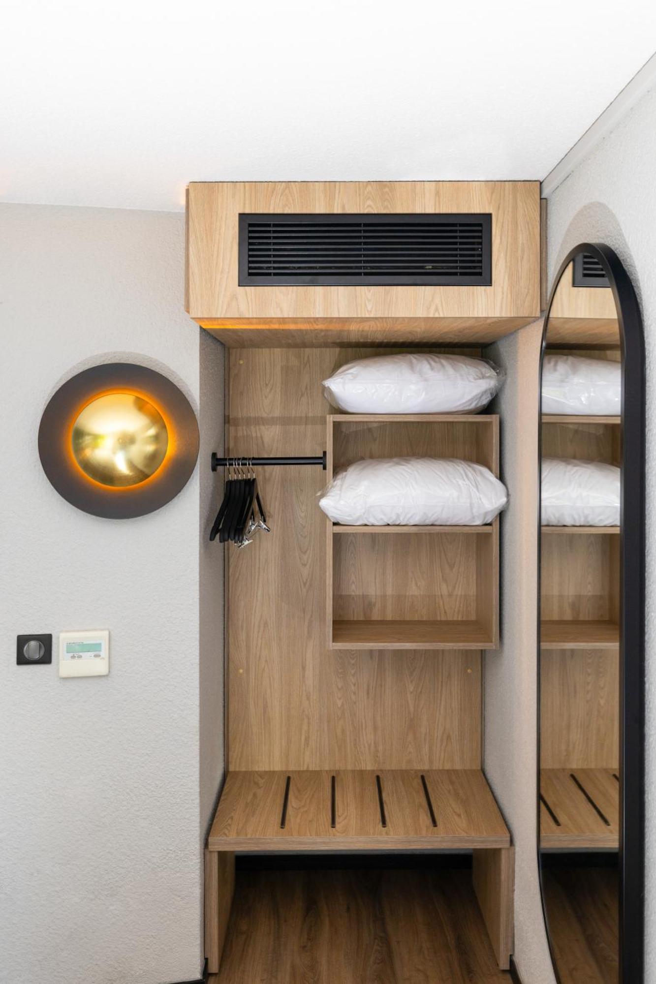 Chambre Standard - 1 Lit Queen-Size